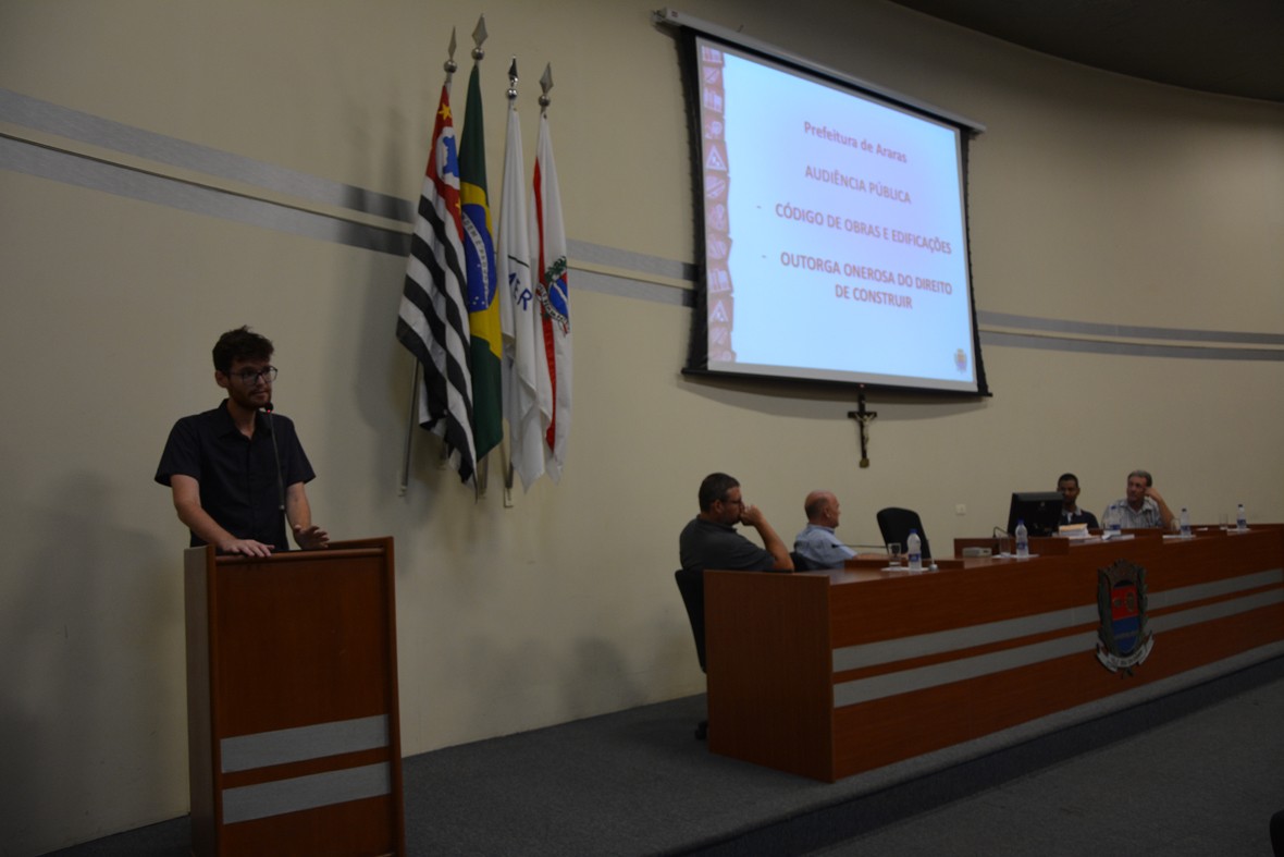 Visualize fotos Audiência Pública sobre Código Municipal de Obras e Edificações