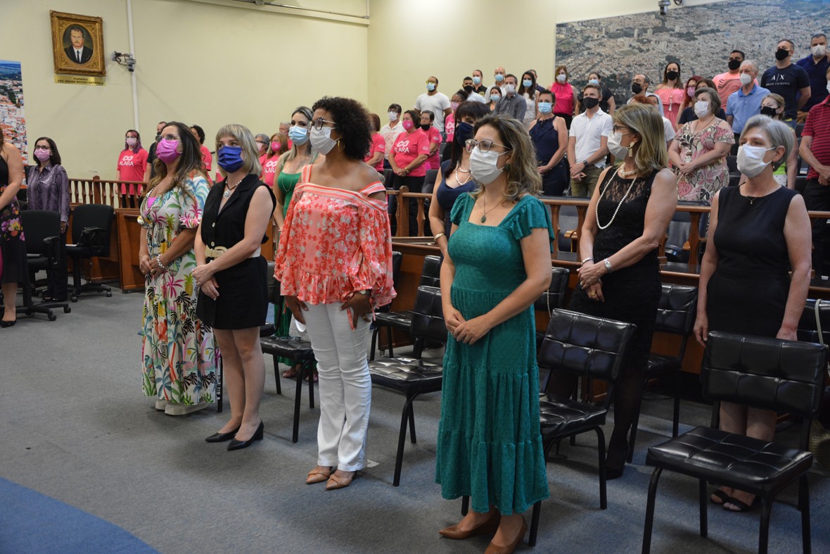 Visualize fotos 11/03/2022 - Sessão Solene em comemoração ao Dia Internacional das Mulheres