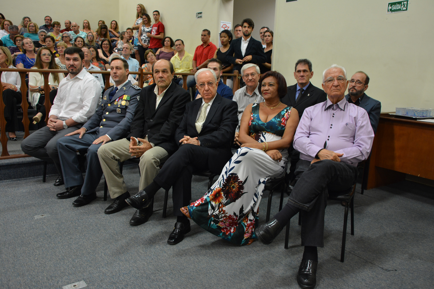 Visualize fotos Entrega de Medalha Mérito Cívico - 24 de Março